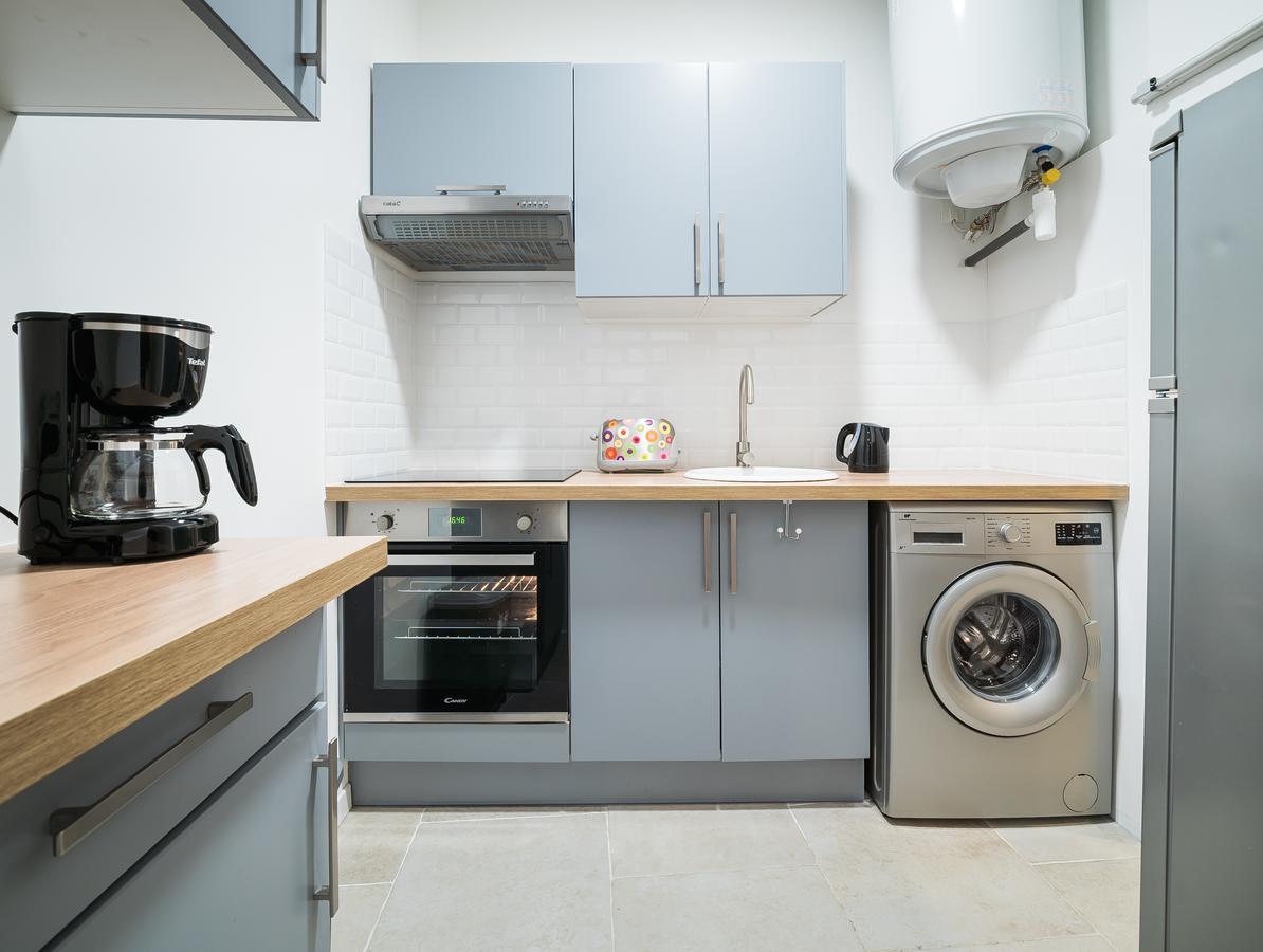 Le Little Soho Apartment Монпелие Екстериор снимка